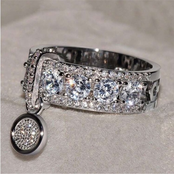 STERLING SILVER DIAMOND CHARM RING 💍 - Picture 4 of 8